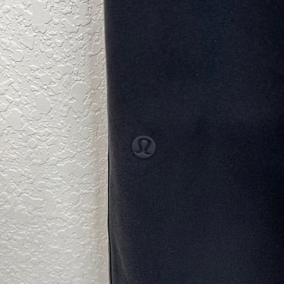 Lululemon On the Fly Jogger Pants 28" *Woven Black Size 6 Comfort Lounge Casual - Picture 6 of 8